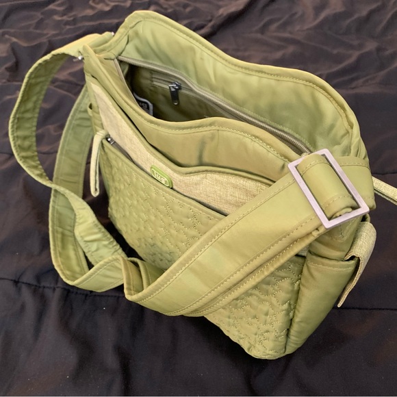 Lug crossbody - Picture 2 of 4